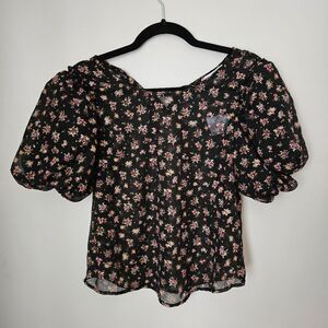 Stem & Vine Blouse Puffy Sleeves Sheer Floral Print Black Crewneck Casual Gold